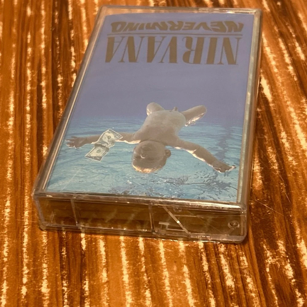 New NIRVANA Nevermind SEALED Cassette TAPE Silver Japan 2016 Limited RARE - Picture 8 of 13